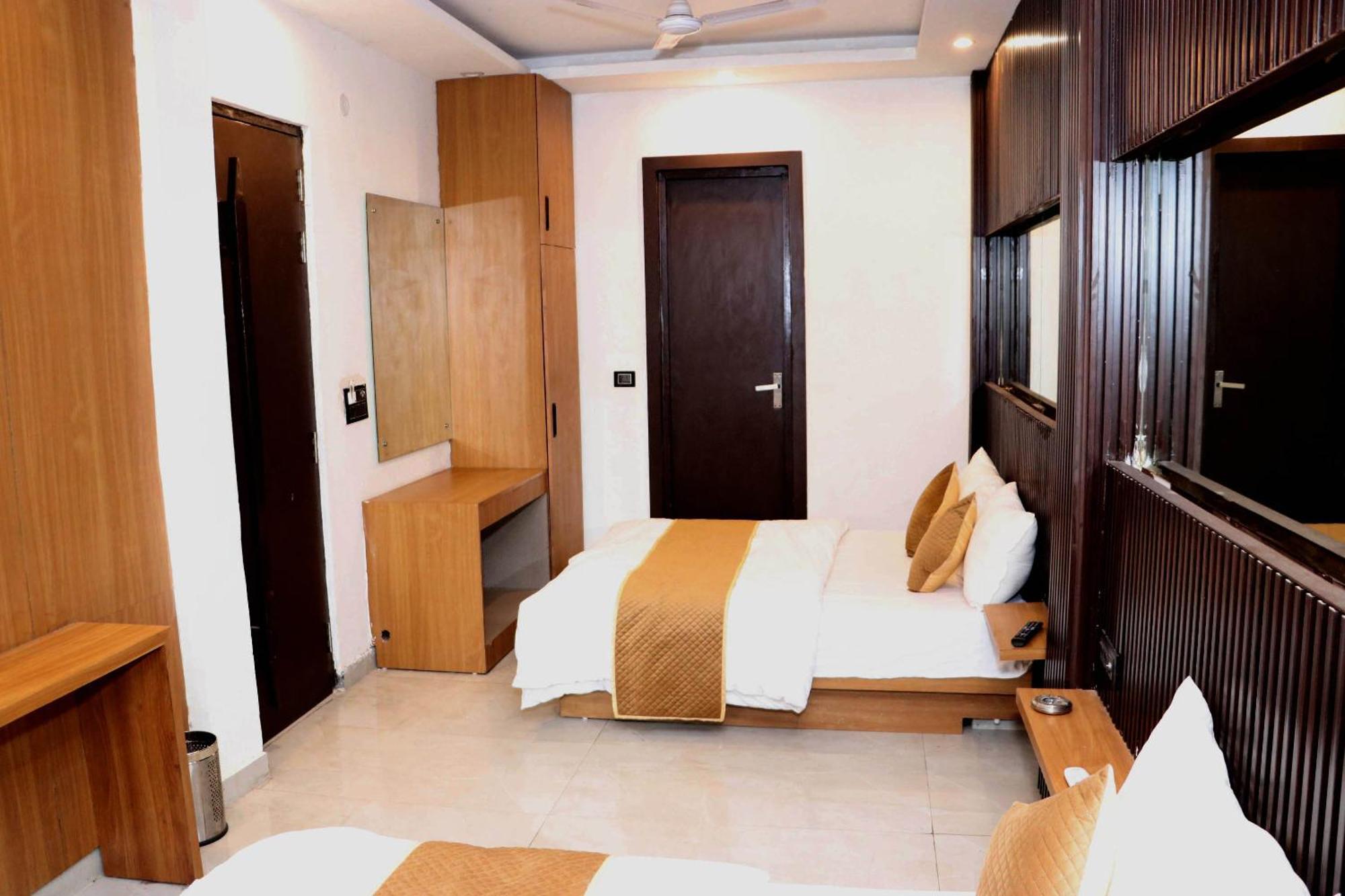 Bunk Hostel Delhi Best Backpacking Accommodation Neu-Delhi Exterior foto
